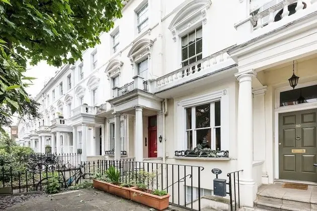 Distinctive Kensington 1-bed flat