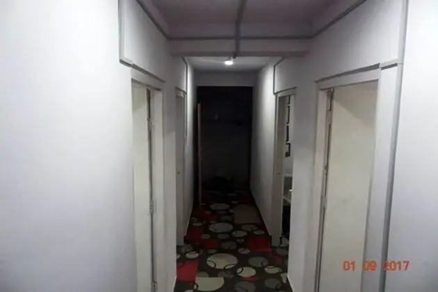 Distinctive Nepal Home Stay - İç Mekan