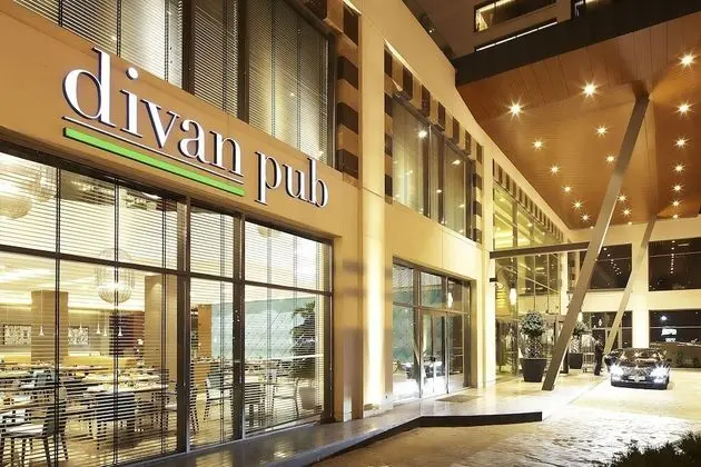 Divan Adana - Dış Mekan