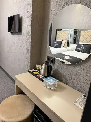 Divan Tower Otel