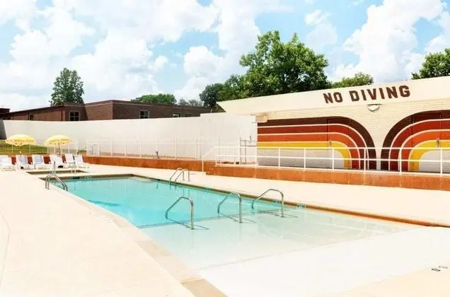 The Dive Motel & Swim Club - Havuz