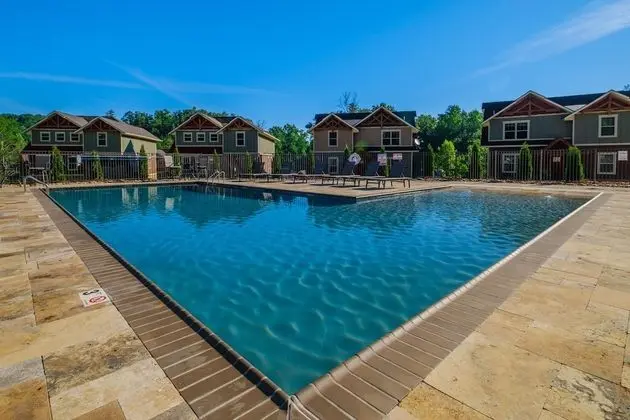 Dive Right In - Four Bedroom Chalet - Havuz