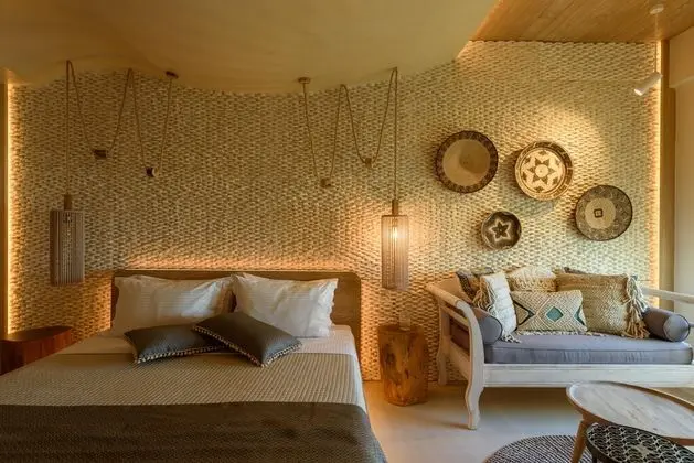 Divelia East Suites - Genel