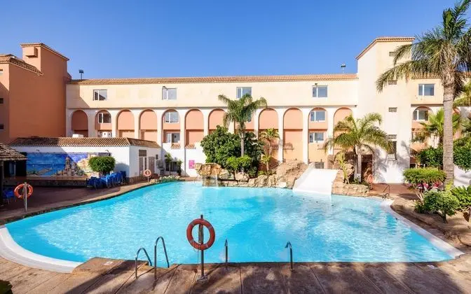 Diverhotel Roquetas - Havuz