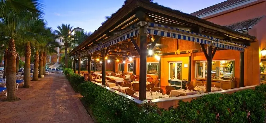 Diverhotel Roquetas - Yerinde Yemek