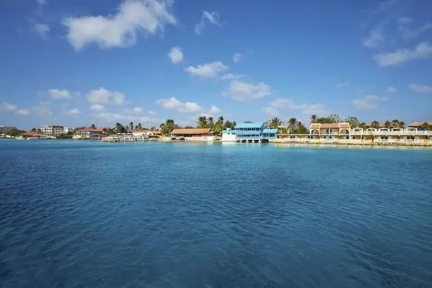 Divi Flamingo Beach Resort & Casino