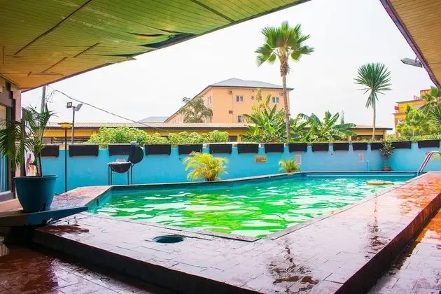 Divine Fountain Agidingbi