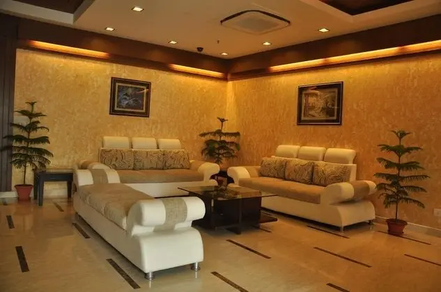 Hotel Divine Paradise - Lobi