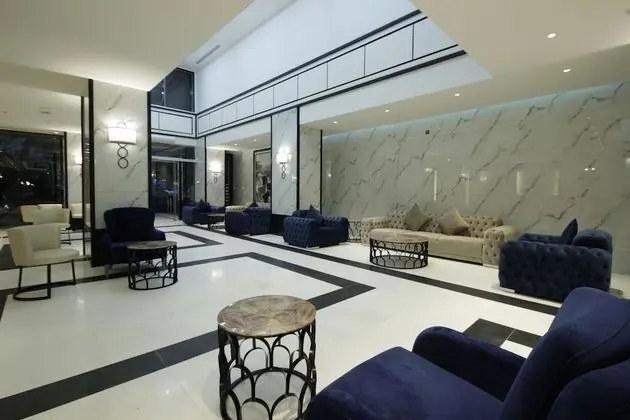 Diwan Residence Hotel Alnaeem - Lobi