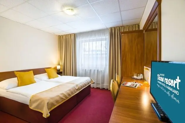 Hotel Dixon - Oda