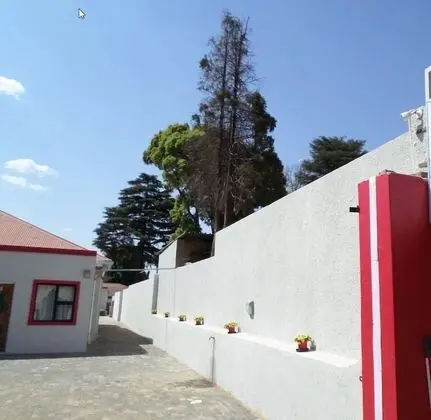 DJ Guest Lodge - Dış Mekan