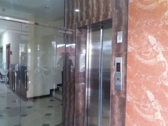D'Madinah Residence Syariah Hotel Solo - İç Mekan