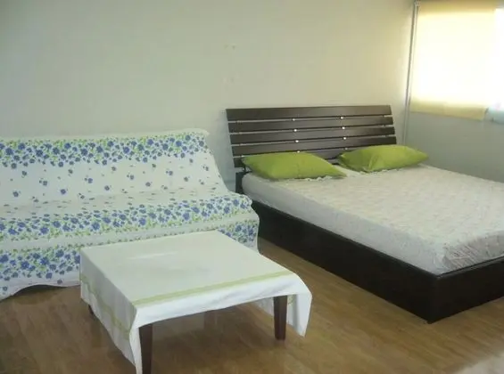 Dmk Don Mueang Airport Guest House