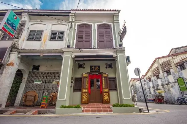 D'Nice Heritage House