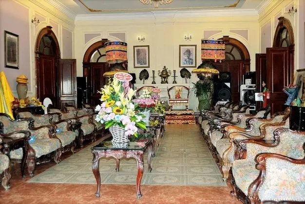 Do Son Villa - Villa of Bao Dai King - Lobi
