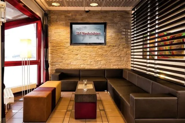 DOBLERGREEN Hotel Stuttgart-Gerlingen - Lobi