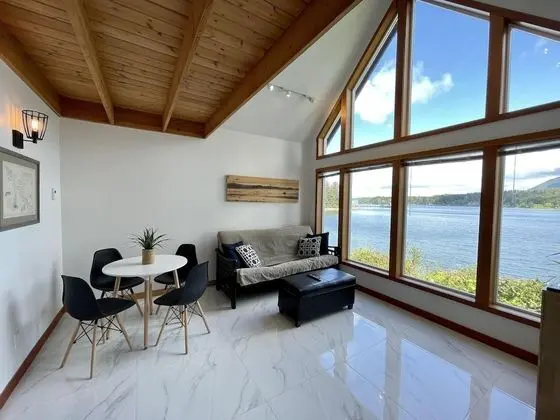 Doc Holiday Cabin - Öne Çıkan Resim