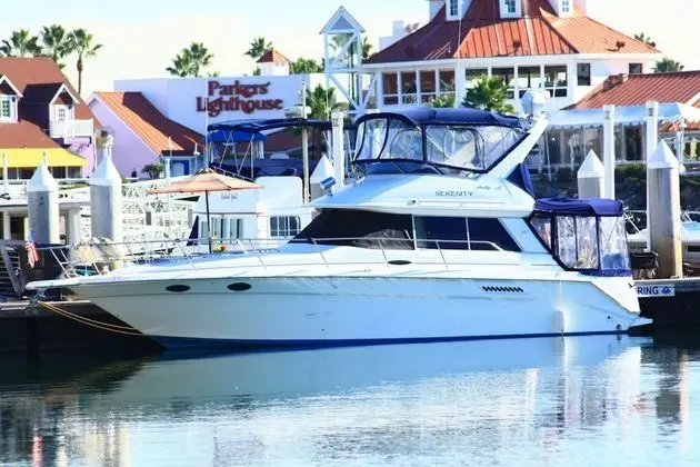 Dockside Boat & Bed Long Beach