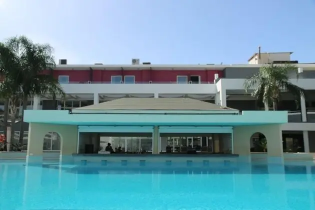 Dodeca Sea Resort - Havuz