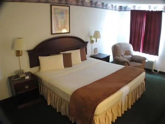 Dodge House Hotel & Convention Ctr