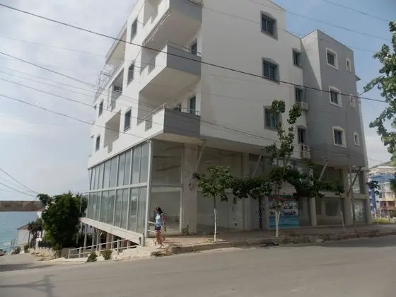 Doka Apartments 2