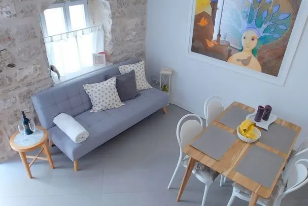 Dolce Vita Stone House Hvar