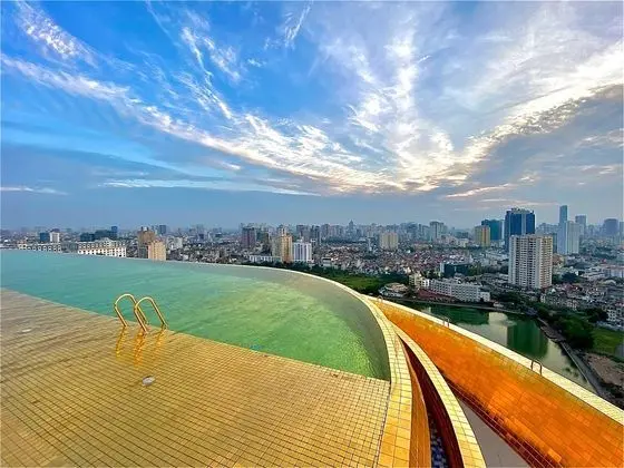 Dolce by Wyndham Hanoi Golden Lake - Havuz