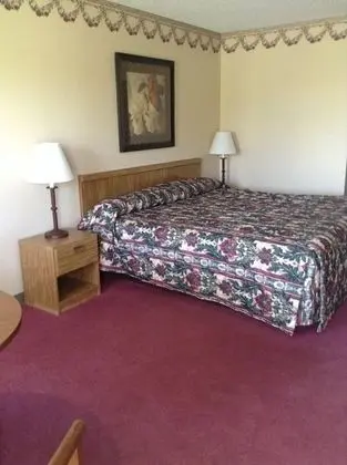 Dollinger's Motor Inn - Oda
