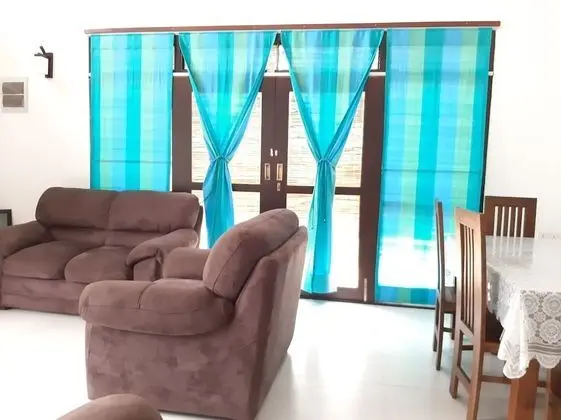 Dollyz Home - Lobi