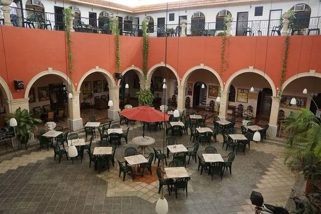 Dolores Alba