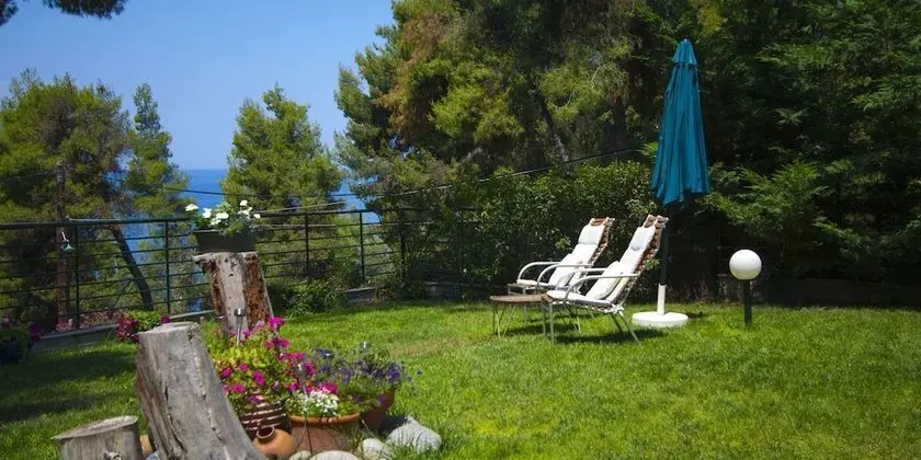 Dolotea Sea View House