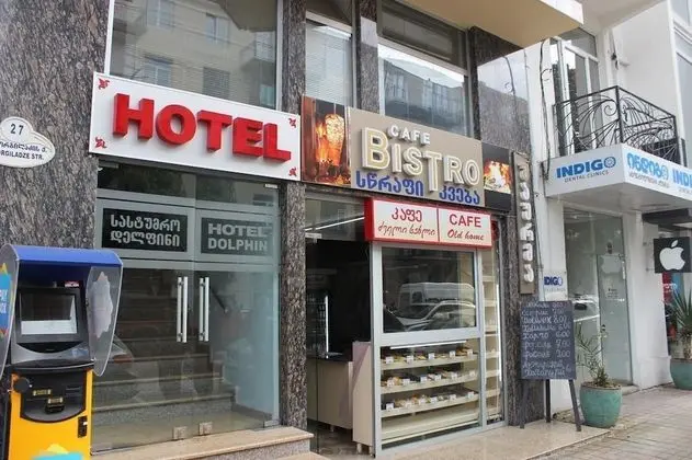 Dolphin hotel