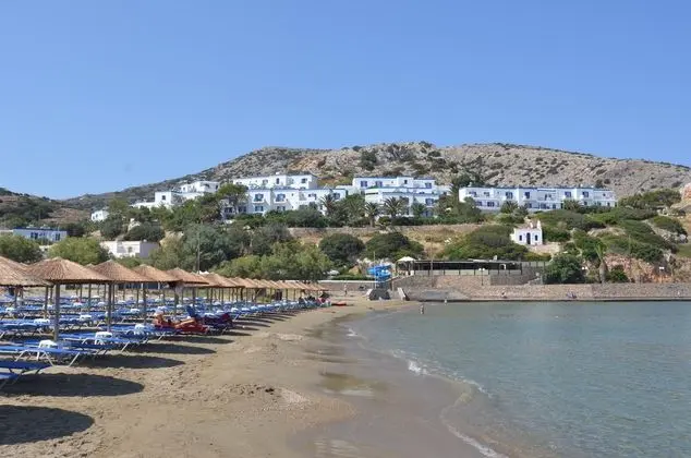 Dolphin Bay Family Beach Resort - Plaj