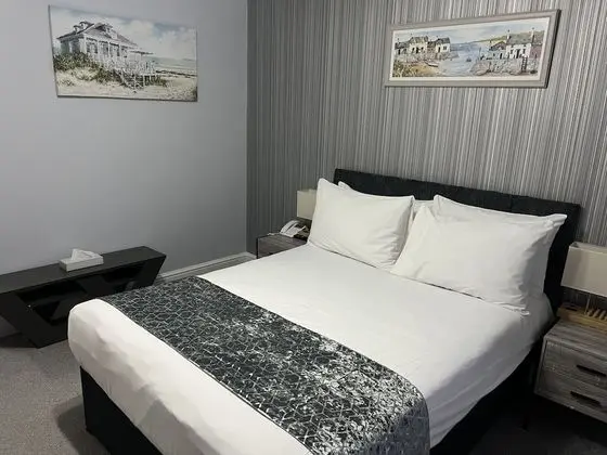 Dolphin Hotel Cambridge - Oda