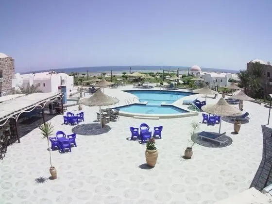Dolphin Continental Hotel - Havuz