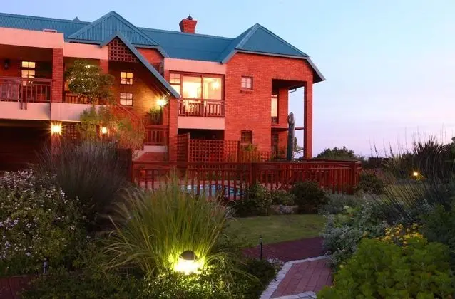 Dolphin Dunes Guest House - Dış Mekan
