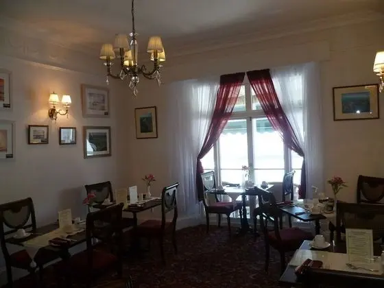 Dolphin Guest House - Yerinde Yemek