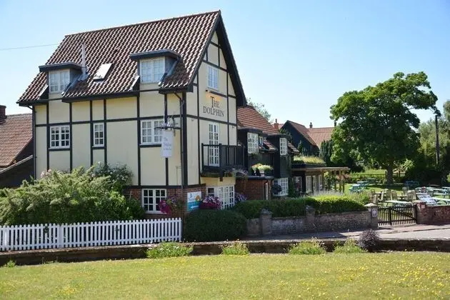 The Dolphin Inn - Dış Mekan
