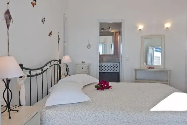 Dolphin St. Georgio - Genel