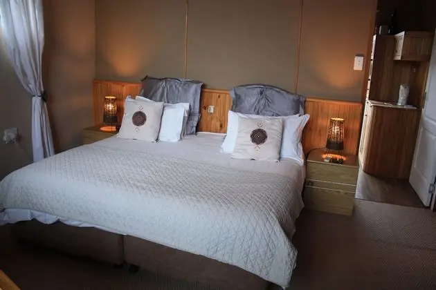 DOLPHIN VIEW GUESTHOUSE