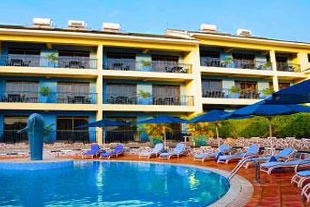 Dolphine Suites