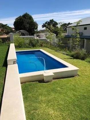 d'Olyfboom Guest Rooms - Havuz