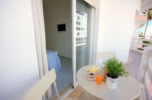 Dom Dinis em Quarteira T1 - Öne Çıkan Resim
