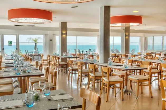 Dom Jose Beach Hotel