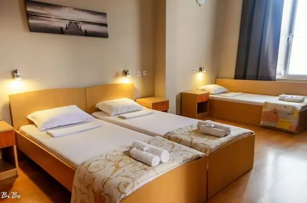 Dom Mladenovi B&B - Oda