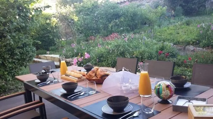 Domaine de la Fée-licité - Yerinde Yemek