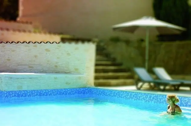 Domaine de la Ramade - Havuz