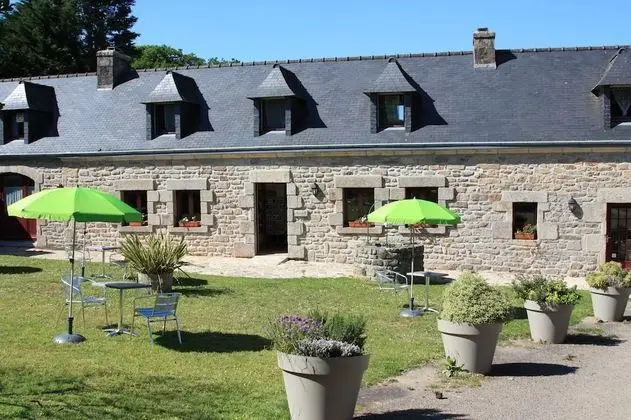 Domaine de Lesvaniel - 1