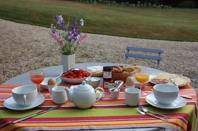 Domaine de Scipion - Yerinde Yemek