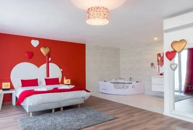 Domaine des Pierres Dorées